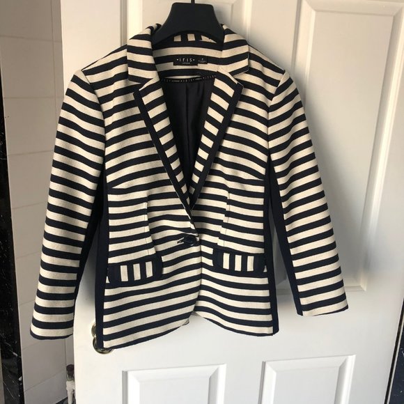 Iris Setlakwe - Picture 1 of 4